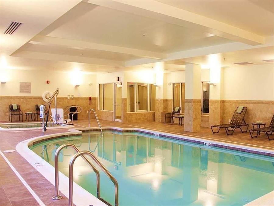 Hilton Garden Inn Falls Church Dış mekan fotoğraf
